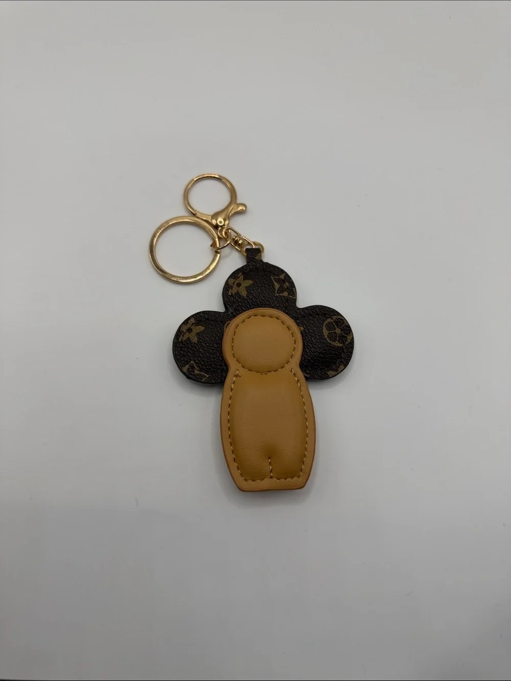1408. Black & Tan Leather Vivi Keychain